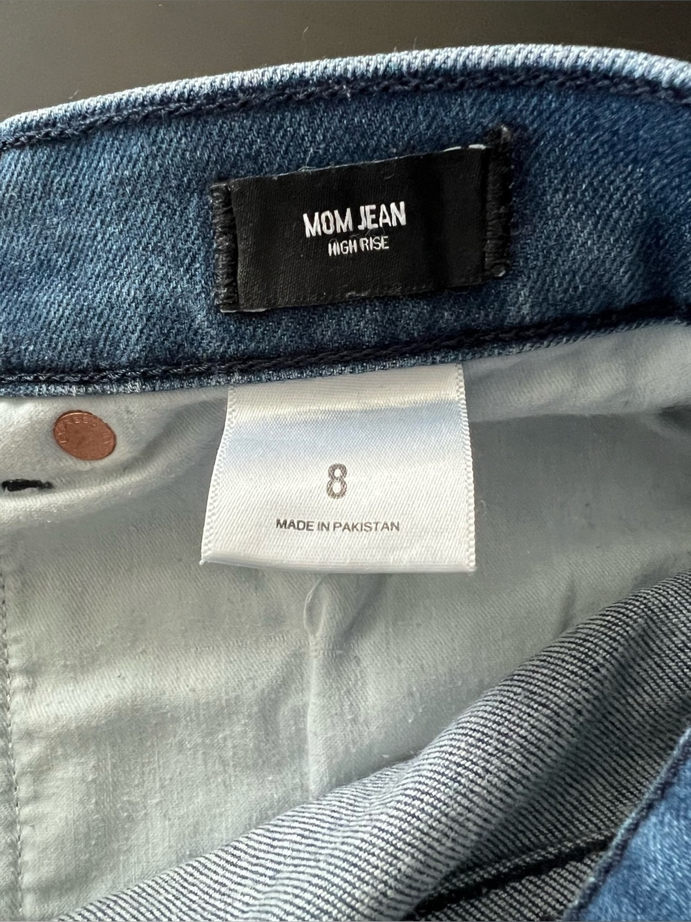 High Rise Mom Jeans - Picture 4 of 4